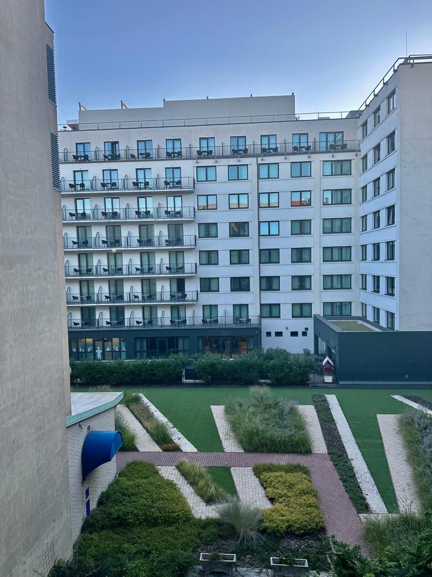 Wonder Deer Luxury Apartment At The Opera Self Check-In Budapest Eksteriør bilde