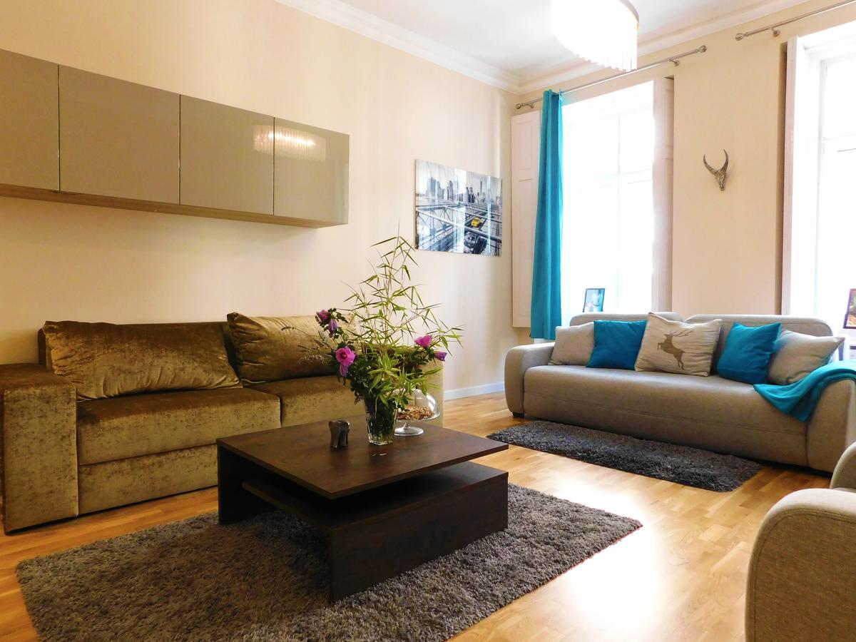 Wonder Deer Luxury Apartment At The Opera Self Check-In Budapest Eksteriør bilde